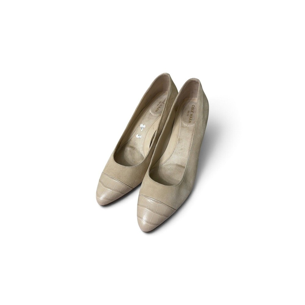 Cole Haan The Go-To Block Heel W16075 Waterproof Pump Cap Toe Shoe Sz 8 Suede